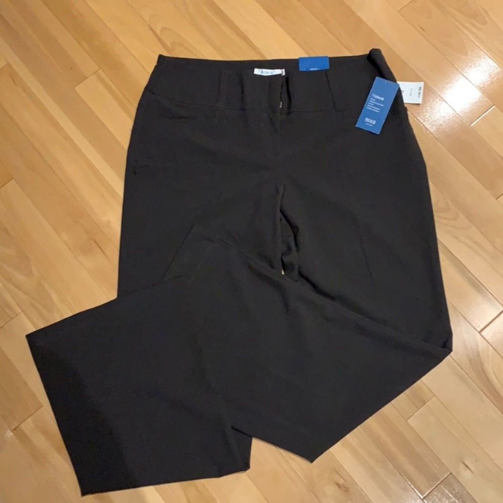 NWT Ricki’s Brown Mid-rise Bootcut-size 12 Regular